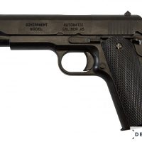 Colt 1911 replika-ase. Karvalakkimalli, jossa ei ole irtolipasta eikä muita DeLuxe-mallin toimintoja.