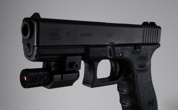 Glock-pistoolin laser-tähtäin