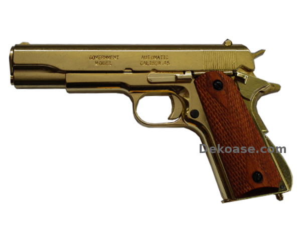Kullattu pistooli Colt 1911