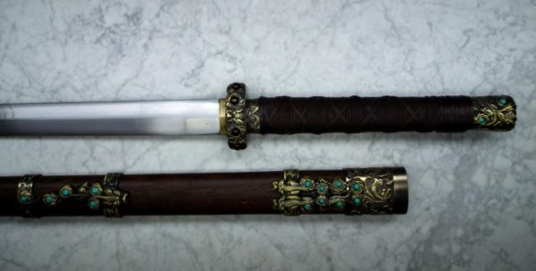 Kung fu-miekka Jian pitkä malli.