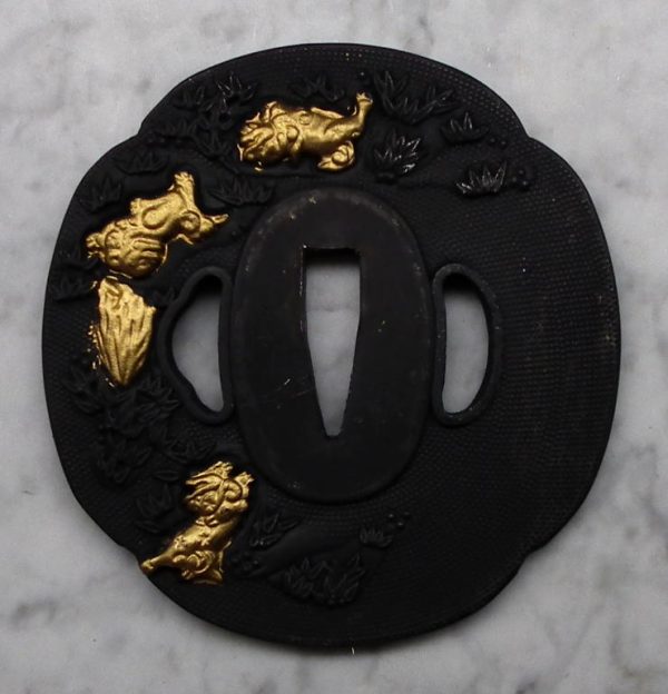 Japanilainen Samurai-miekka, varaosa. Valumetallista valmistettu Tsuba, malli 020.