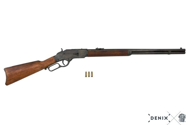 Replika-ase Winchester Model 1873 harmaalla viimeistelyllä.