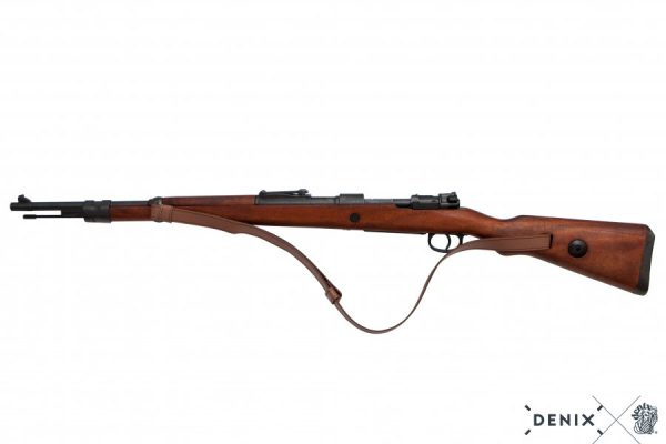 Mauser 98K kivääri replika-ase netistä.